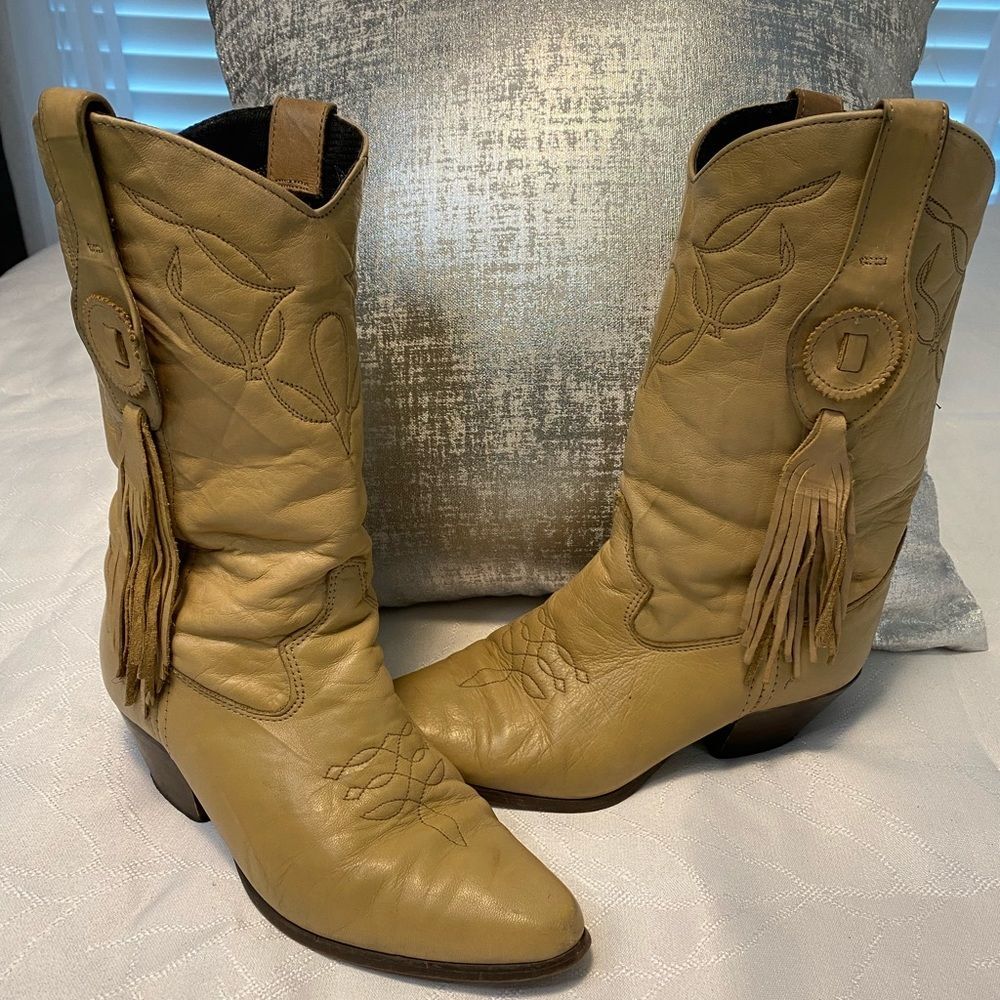 Laredo Tan Brown Tassel Pointed Toe Leather Western Rodeo Cowgirl Boots SZ 5.5M